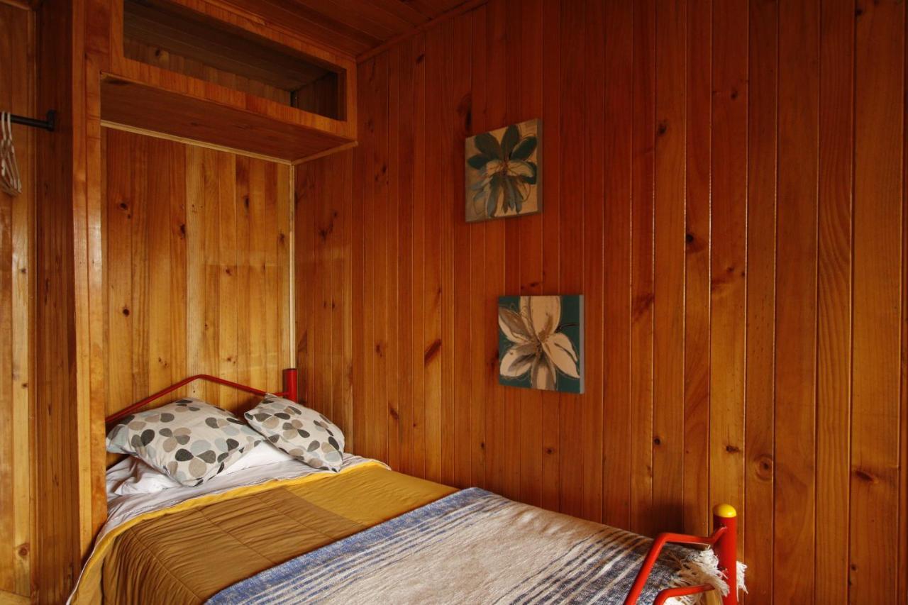 Hostel El Alcazar Villarrica Exteriör bild